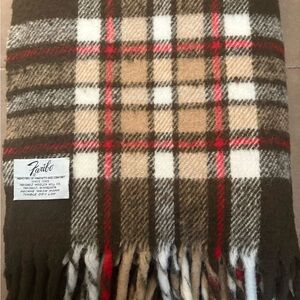 Faribo Vintage Woolen Plaid Fringe Blanket